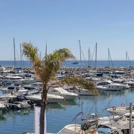 243-fully Renovated-puerto Banus Front Line Penthouse Apartman