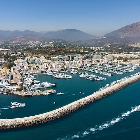 243-fully Renovated-puerto Banus Front Line Penthouse Apartman Marbella
