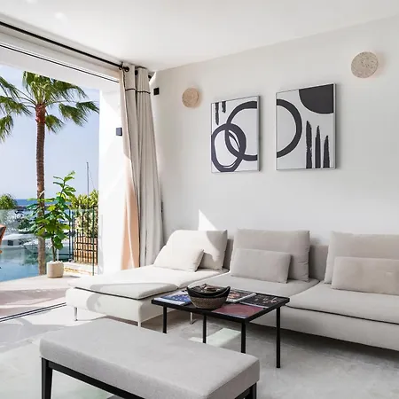 243-fully Renovated-puerto Banus Front Line Penthouse Daire *