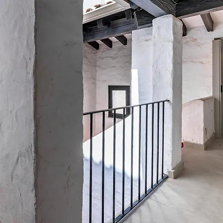 Daire 243-fully Renovated-puerto Banus Front Line Penthouse Marbella