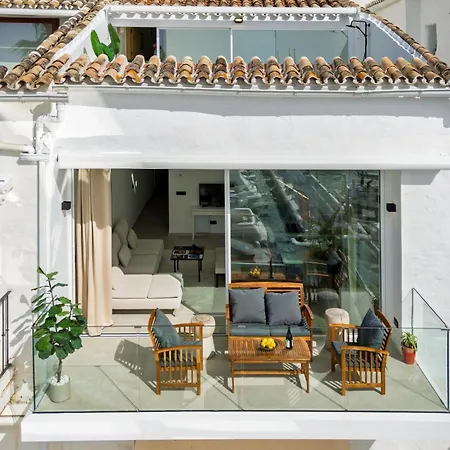 243-fully Renovated-puerto Banus Front Line Penthouse *