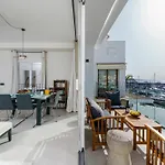 243-fully Renovated-puerto Banus Front Line Penthouse * Marbella