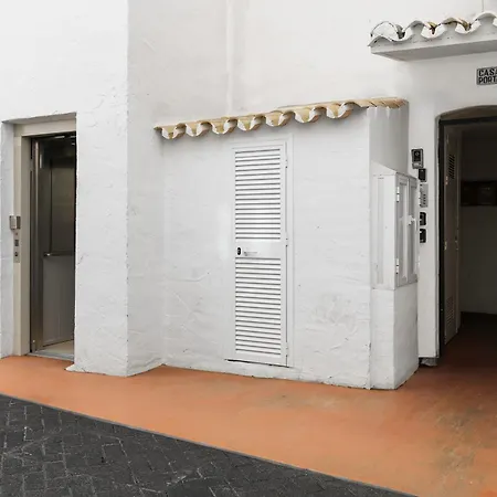Apartment 243-fully Renovated-puerto Banus Front Line Penthouse Marbella