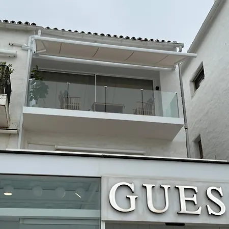 243-fully Renovated-puerto Banus Front Line Penthouse Apartment *