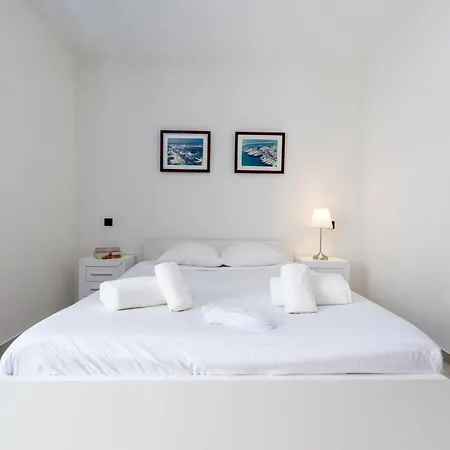 Διαμέρισμα 243-fully Renovated-puerto Banus Front Line Penthouse