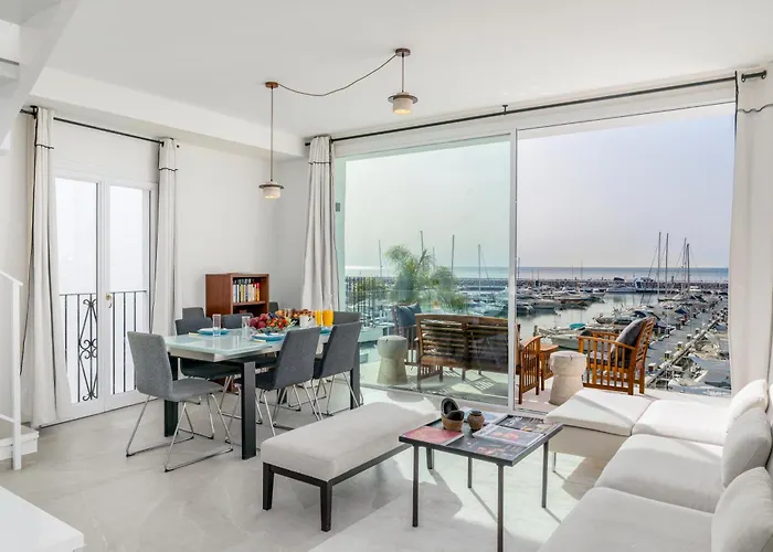 243-fully Renovated-puerto Banus Front Line Penthouse * Marbella